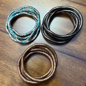 Bendable bracelets (3)